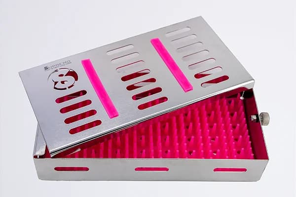Estuche Inox pequeño 20x10x5cm
